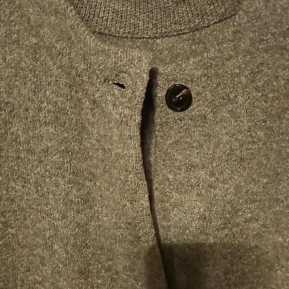 NWTs Commense Sweater Jacket and extra long scarf. - Picture 4 of 12